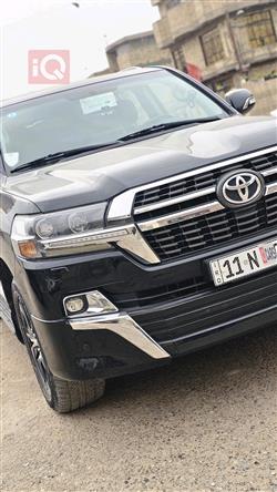 تويوتا لاندكروزر